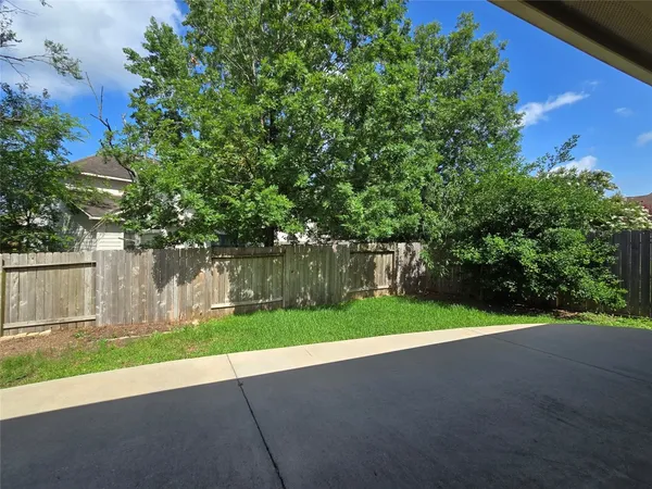 $1,950 | 12525 Canyon Hill Drive, Willis, TX 77318