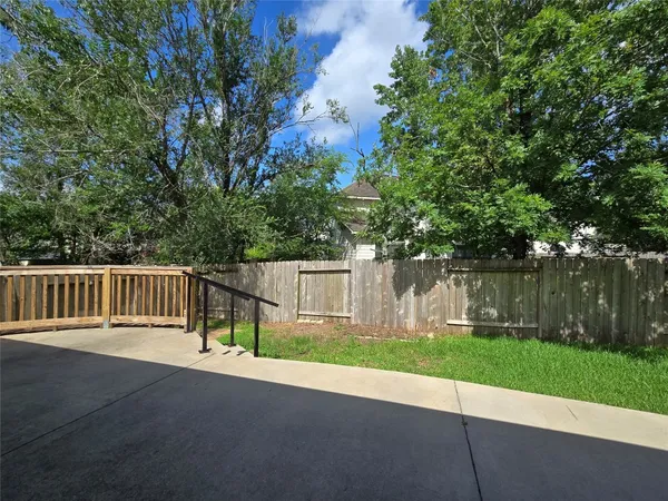$1,950 | 12525 Canyon Hill Drive, Willis, TX 77318