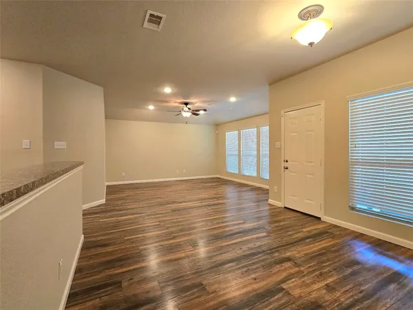 $1,950 | 12525 Canyon Hill Drive, Willis, TX 77318