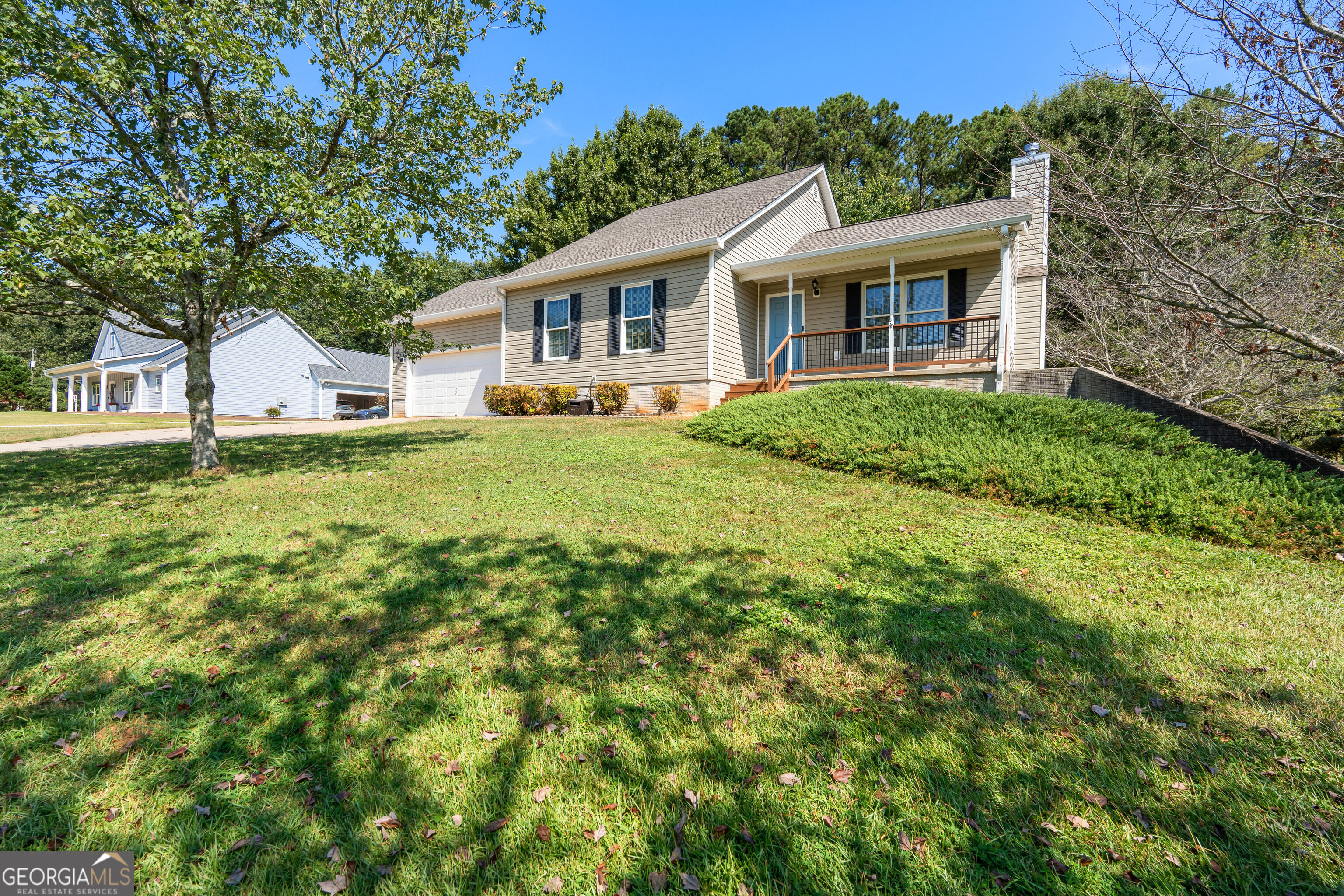 178 Major Road Sharpsburg, GA 30277 - Photo 4 of 54 Gallery Image 4