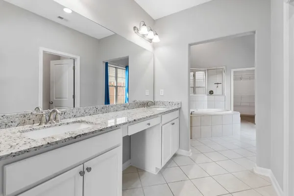 $409,900 | 50 Whispering Creek Drive, Oakland, TN 38060