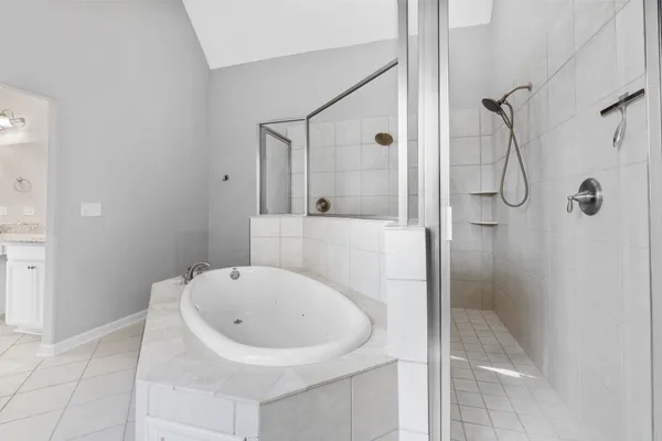 $409,900 | 50 Whispering Creek Drive, Oakland, TN 38060