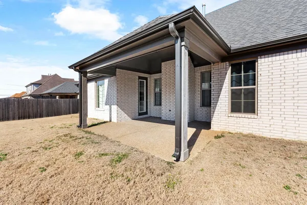 $409,900 | 50 Whispering Creek Drive, Oakland, TN 38060