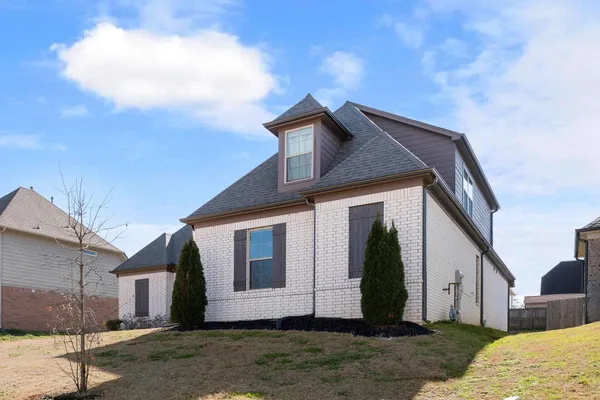 $409,900 | 50 Whispering Creek Drive, Oakland, TN 38060