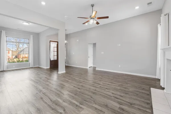 $409,900 | 50 Whispering Creek Drive, Oakland, TN 38060