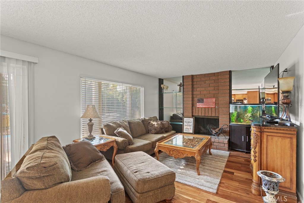 6801 Rycroft Drive Riverside, CA 92506 - Photo 10 of 47