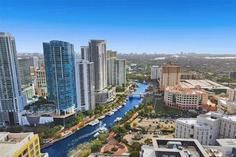 $1,750,000 | 333 Las Olas Way, Unit 2409, Fort Lauderdale, FL 33301