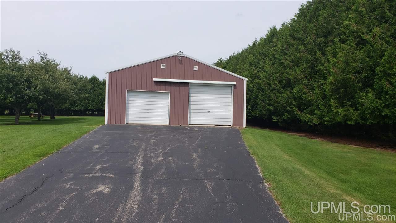 3849 D Road Bark River, MI 49807 - Photo 5 of 29