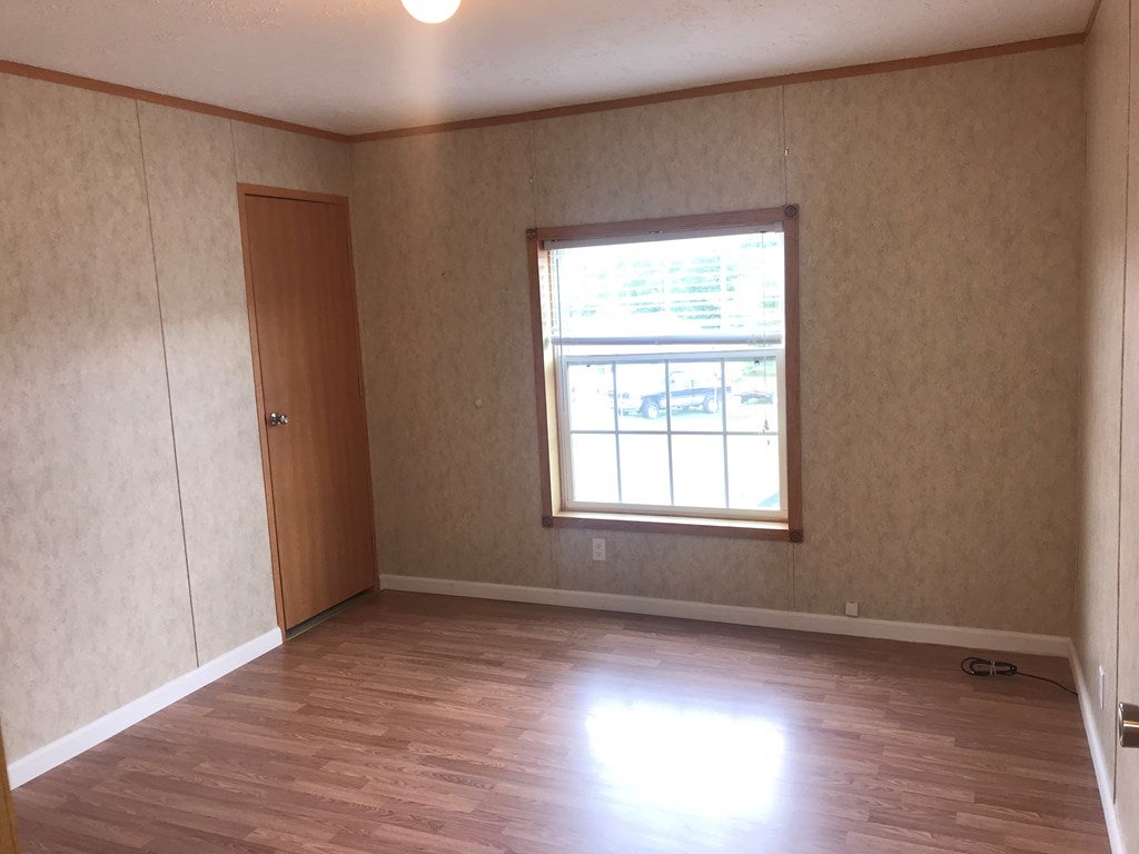 3789 Major Grahams Road Max Meadows, VA 24360 - Photo 12 of 19 Gallery Image 12
