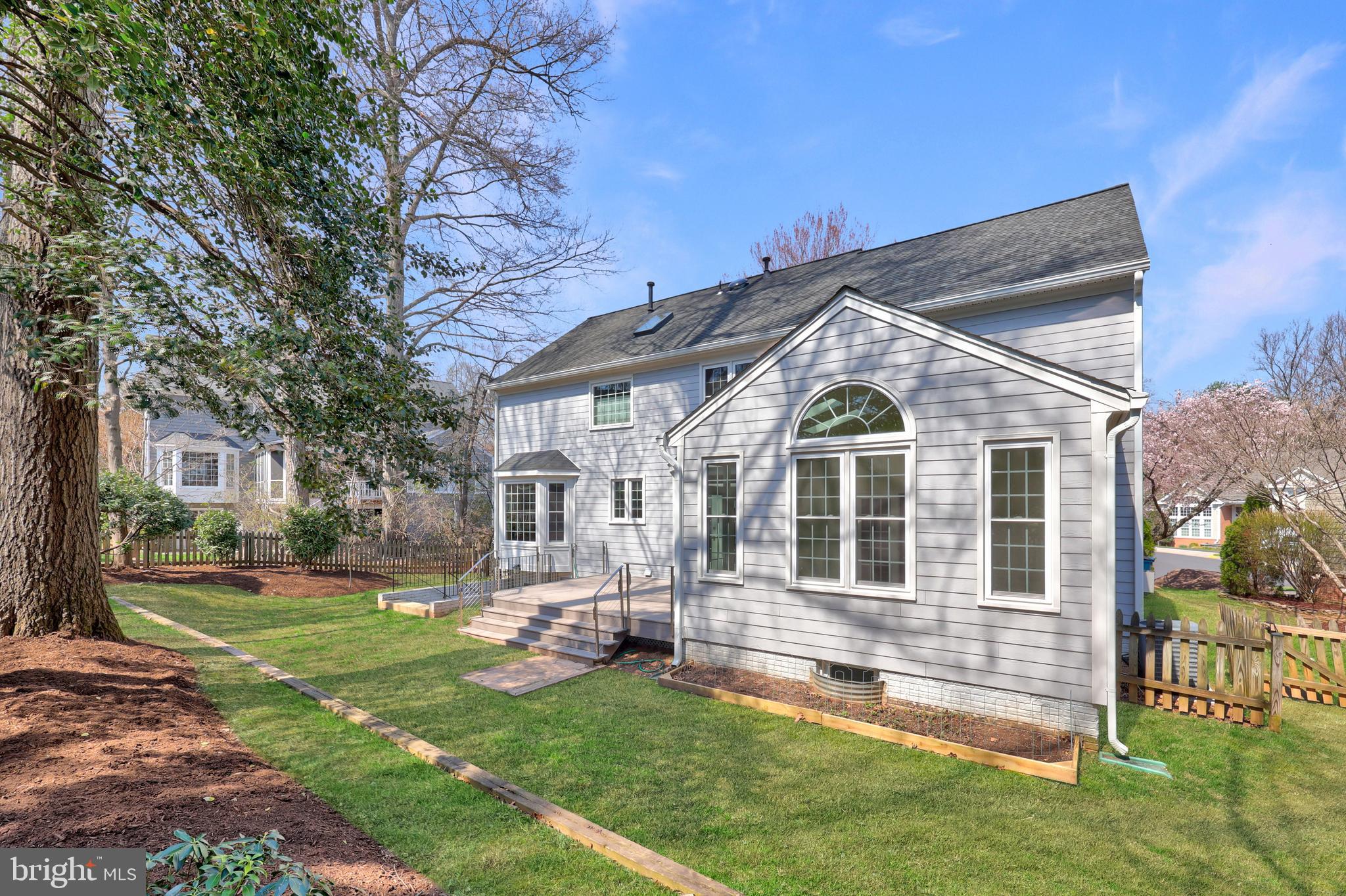 11405 Northwind Court Reston, VA 20194 - Photo 7 of 60 Rear Exterior, 4 season sunroom