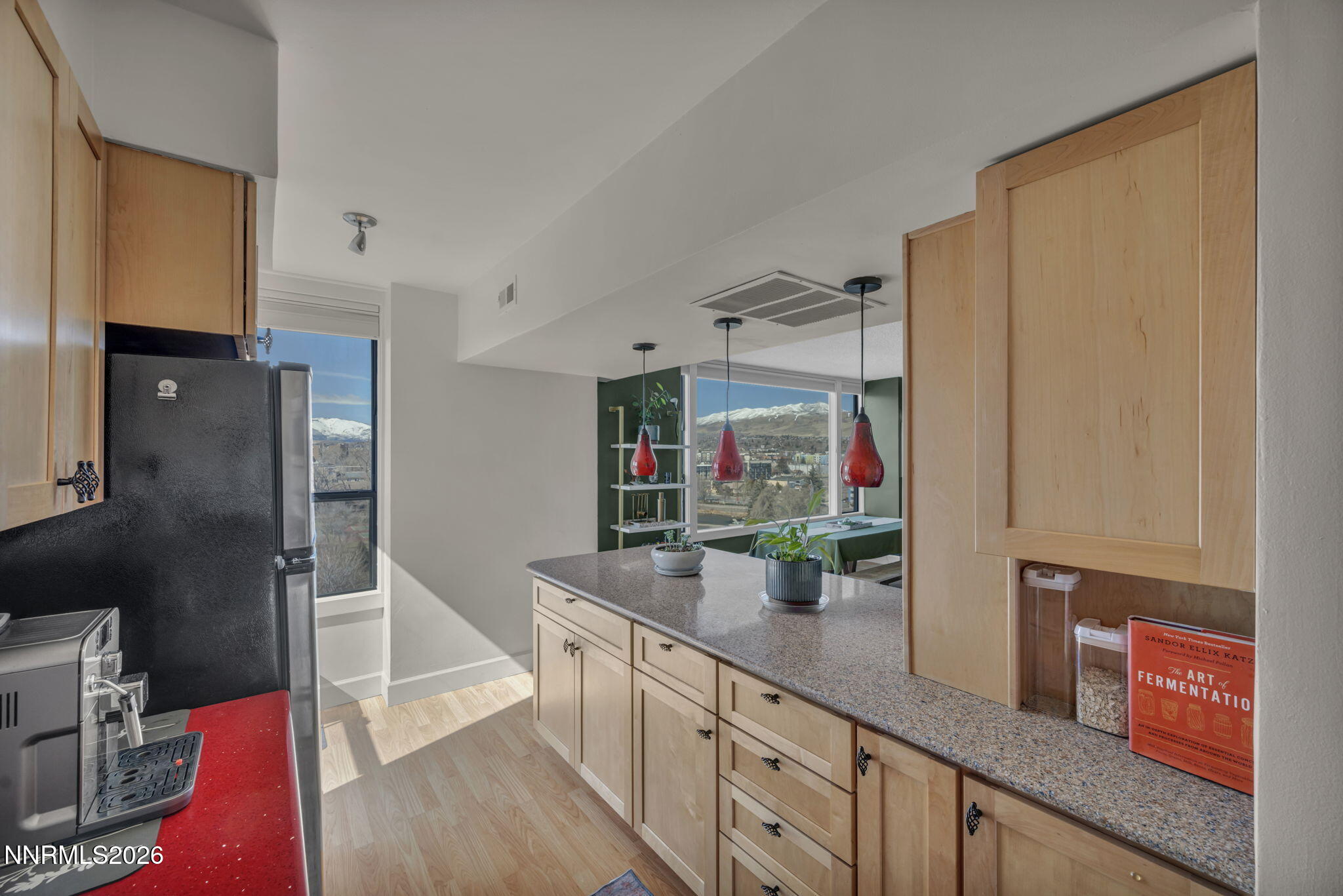 280 Island Avenue, Unit 1002 Reno, NV 89501 - Photo 15 of 40 42-web-or-mls-280-island-ave-1002