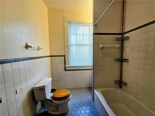 $1,550 | 1706 Seventh Street, Unit B, New Orleans, LA 70115