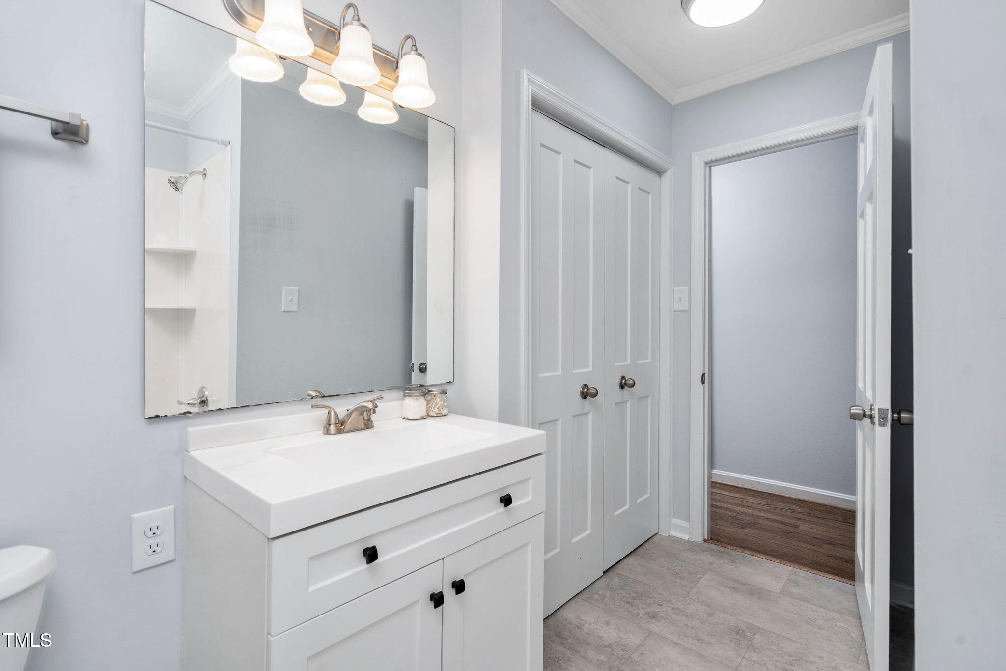 419 Lakeside Drive Garner, NC 27529 - Photo 13 of 27 38-web-or-mls-419-lakeside-dr