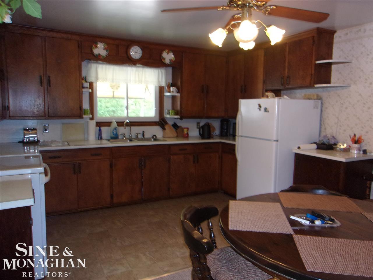 6531 Swartout Road Algonac, MI 48001 - Photo 7 of 30