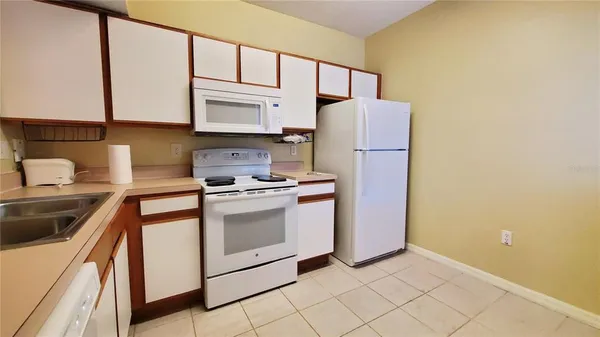 $1,675 | 9612 Seadale Court, Unit 101, Riverview, FL 33578