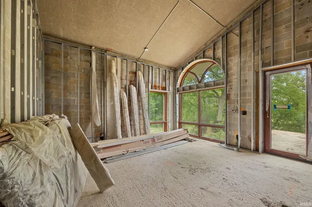 $1,500,000 | 4945 South 100 East, Lafayette, IN 47909