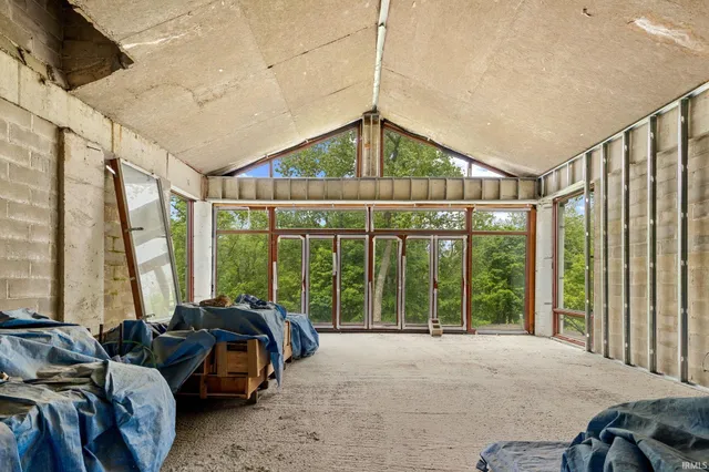 $1,500,000 | 4945 South 100 East, Lafayette, IN 47909