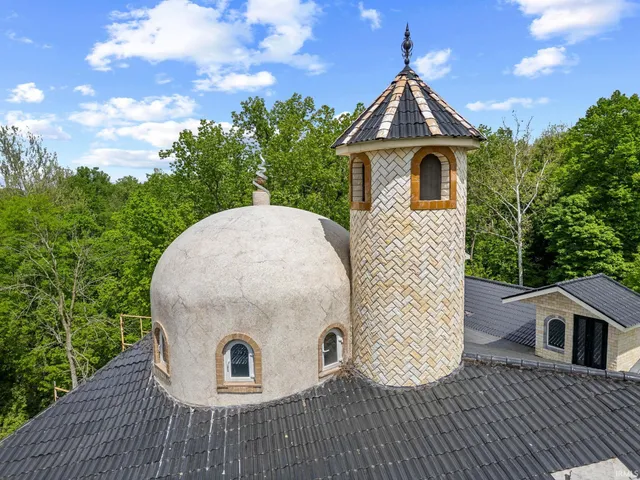 $1,500,000 | 4945 South 100 East, Lafayette, IN 47909