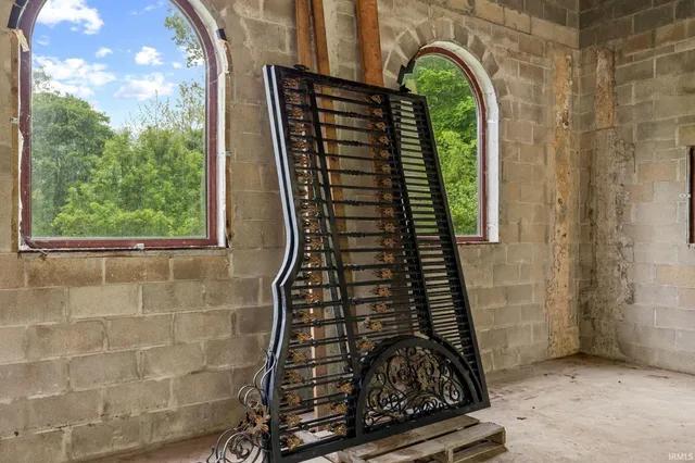 $1,500,000 | 4945 South 100 East, Lafayette, IN 47909