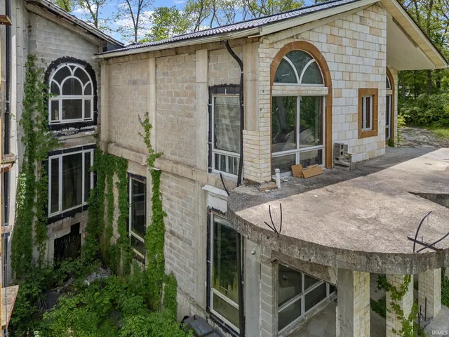 $1,500,000 | 4945 South 100 East, Lafayette, IN 47909