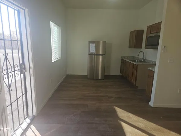 $1,068,000 | 1240 J Street, Sanger, CA 93657