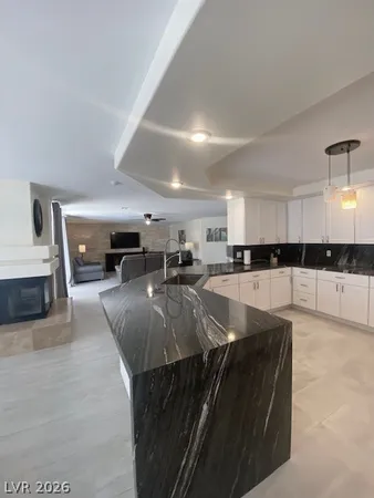 $762,000 | 274 Helmsdale Drive, Henderson, NV 89014