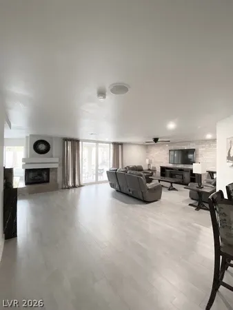 $762,000 | 274 Helmsdale Drive, Henderson, NV 89014