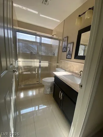 $762,000 | 274 Helmsdale Drive, Henderson, NV 89014