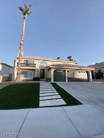 $762,000 | 274 Helmsdale Drive, Henderson, NV 89014
