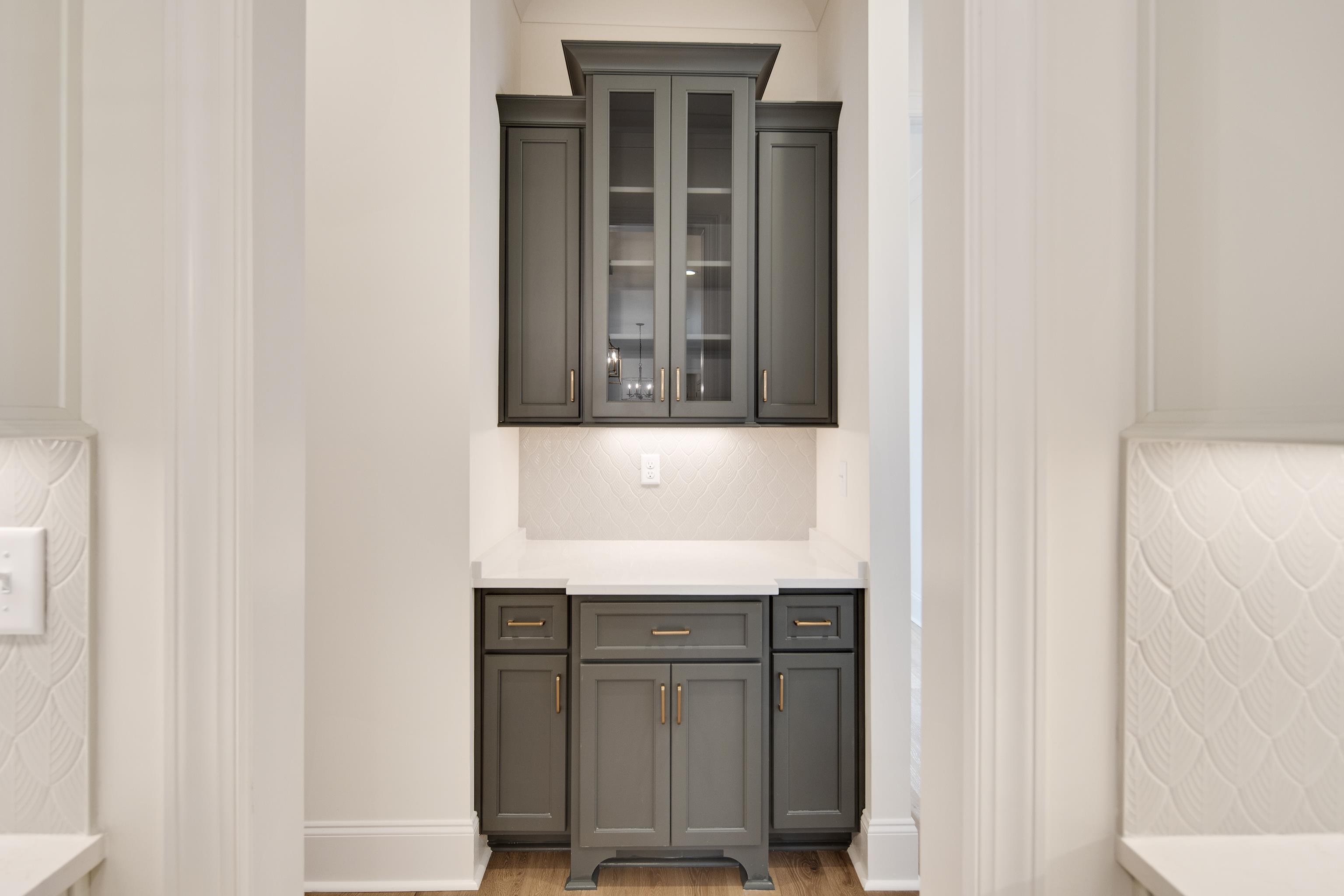 594 Cedar Shadows Circle West Collierville, TN 38017 - Photo 14 of 40 a bathroom with a sink and a mirror