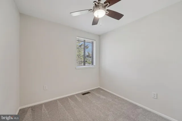 $395,000 | 7035 Knighthood Lane, Columbia, MD 21045