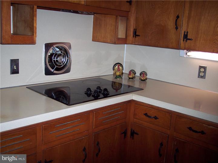 3802 Sterner Mill Road Quakertown, PA 18951 - Photo 4 of 24 Kitchen