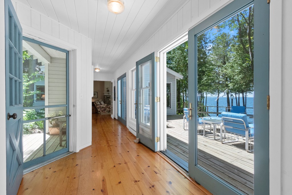 11239 Beach Road Sister Bay, WI 54234 - Photo 2 of 22 Gallery Image 2