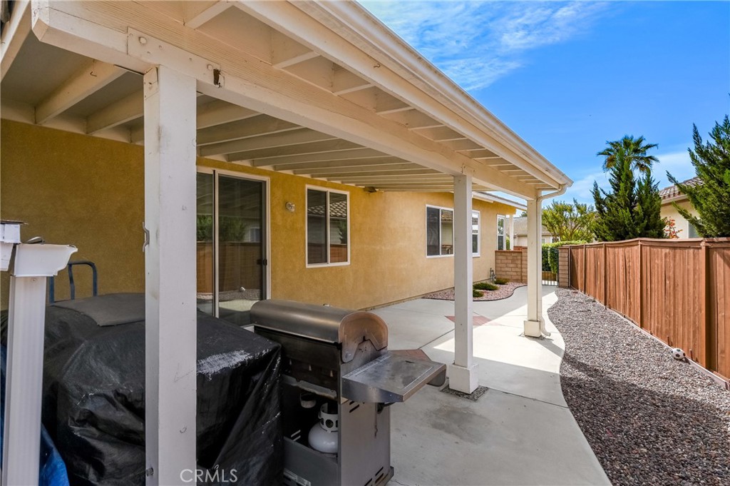 41783 Niblick Road Temecula, CA 92591 - Photo 9 of 33 a view of backyard of the house