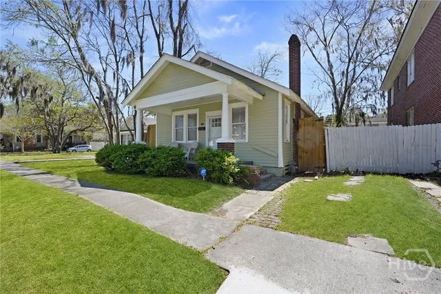 $305,000 | 1231 East 42nd Street, Savannah, GA 31404