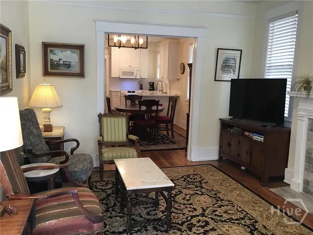 $305,000 | 1231 East 42nd Street, Savannah, GA 31404