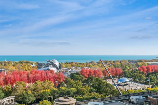 $4,500 | 130 North Garland Court, Unit 1405, Chicago, IL 60602