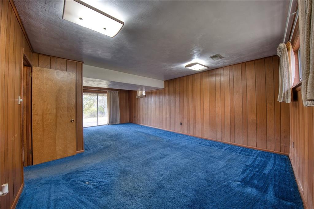 219 Center New Texas Road Pittsburgh, PA 15239 - Photo 12 of 35 a view of empty room with wooden floor