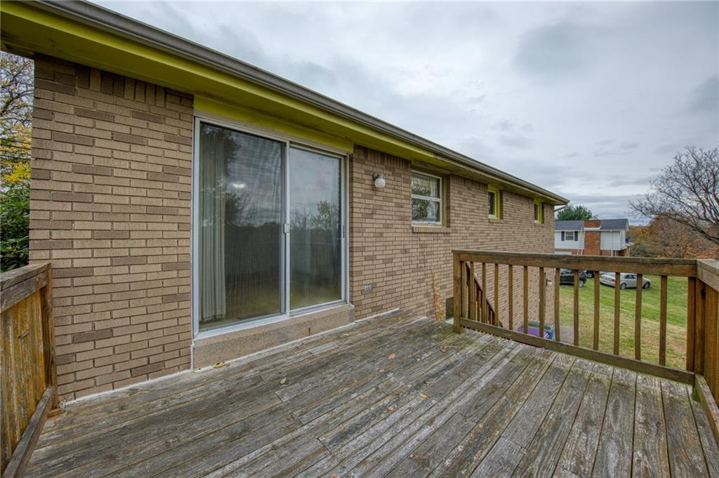 219 Center New Texas Road Pittsburgh, PA 15239 - Photo 15 of 35