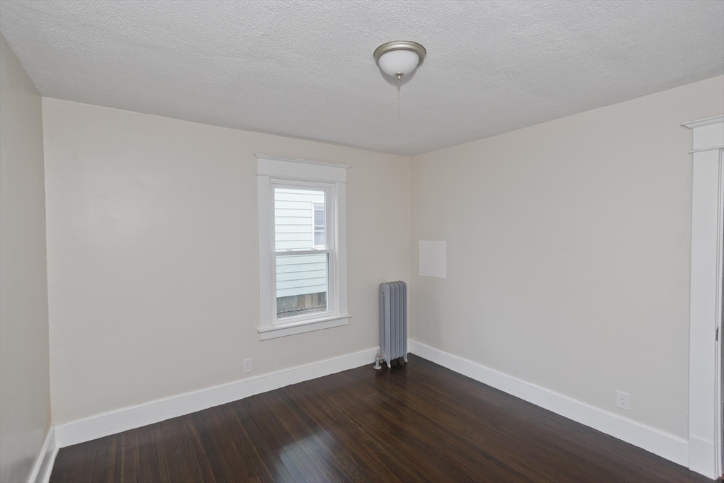 46-48 Suffolk Street Springfield, MA 01109 - Photo 16 of 33