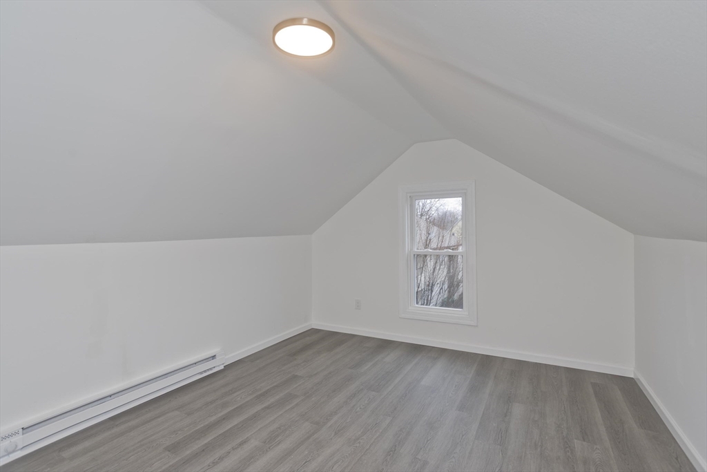 46-48 Suffolk Street Springfield, MA 01109 - Photo 24 of 33