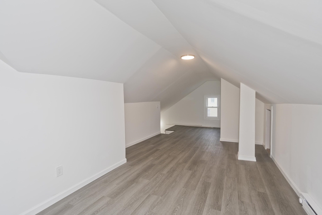 46-48 Suffolk Street Springfield, MA 01109 - Photo 26 of 33
