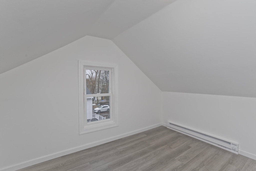 46-48 Suffolk Street Springfield, MA 01109 - Photo 28 of 33