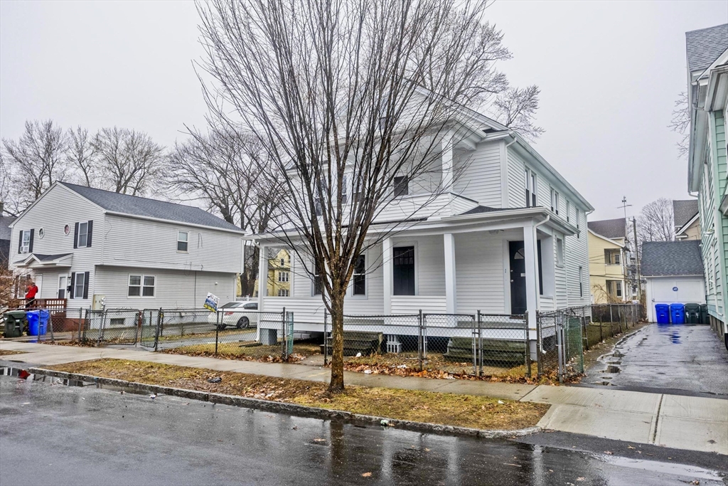 46-48 Suffolk Street Springfield, MA 01109 - Photo 3 of 33