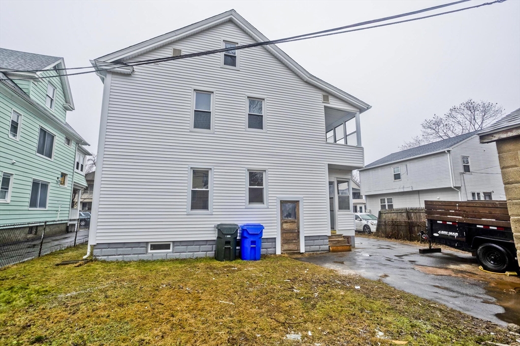 46-48 Suffolk Street Springfield, MA 01109 - Photo 4 of 33