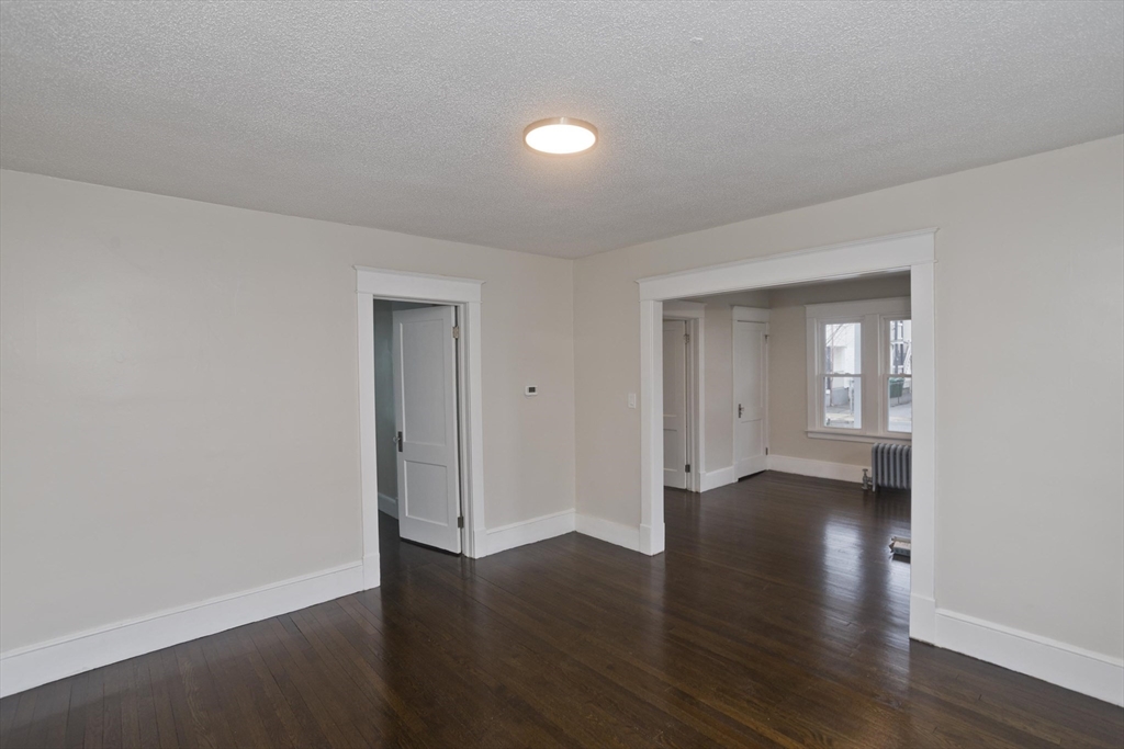 46-48 Suffolk Street Springfield, MA 01109 - Photo 6 of 33