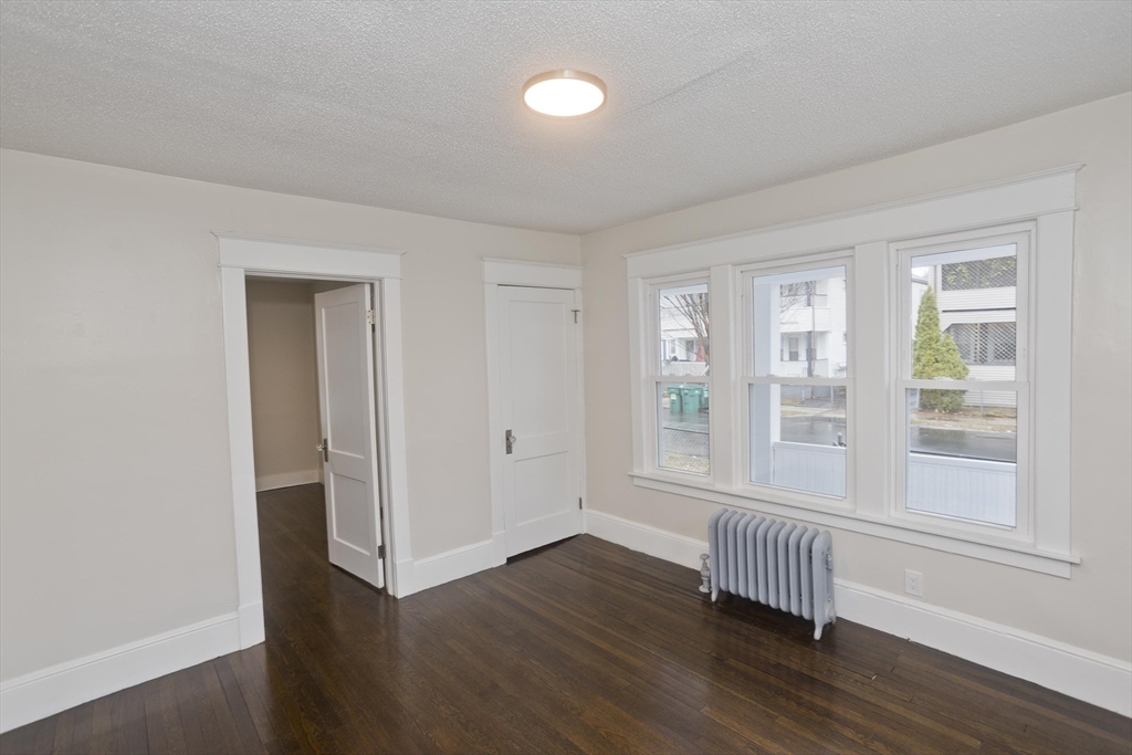 46-48 Suffolk Street Springfield, MA 01109 - Photo 9 of 33
