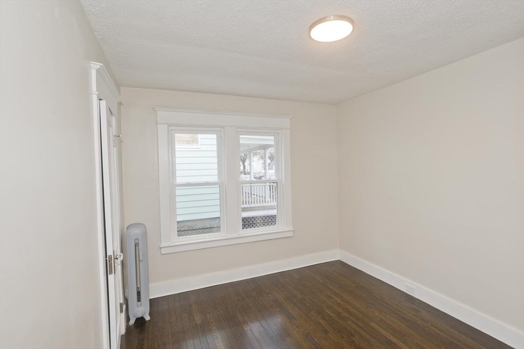 46-48 Suffolk Street Springfield, MA 01109 - Photo 10 of 33