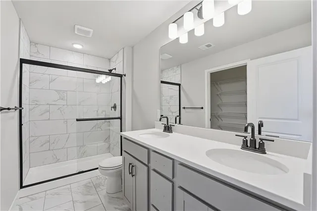 $432,780 | 9633 North Colrain Avenue, Kansas City, MO 64154