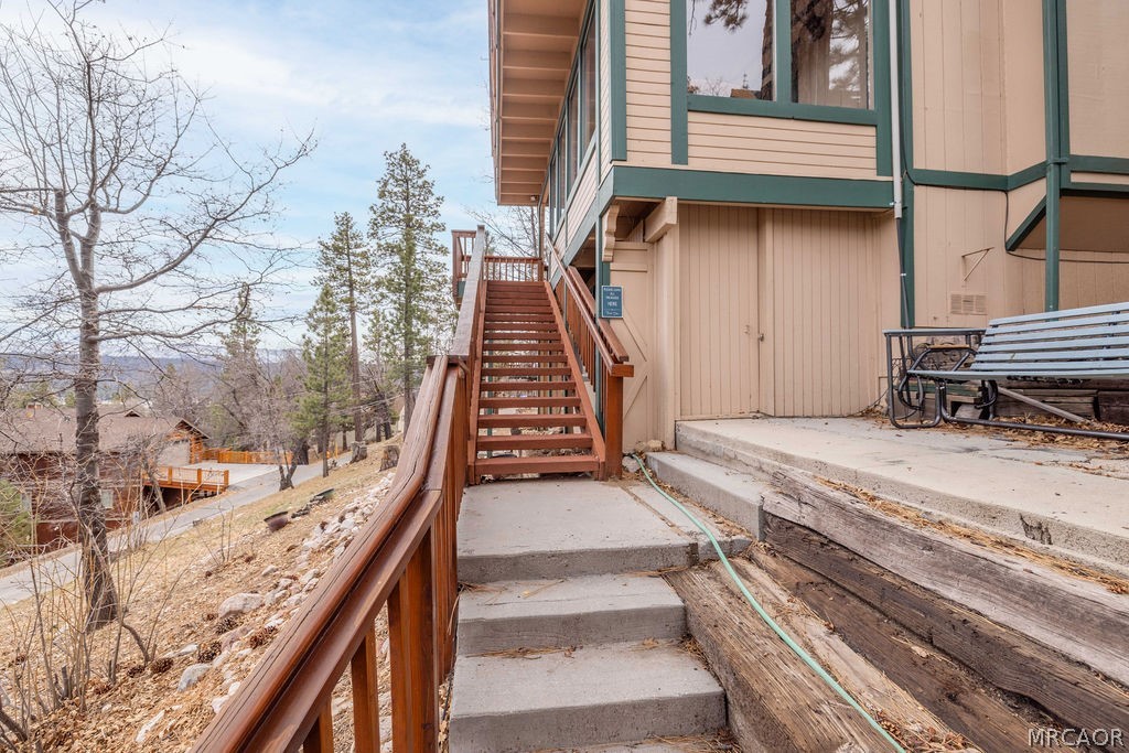 1179 Ridge Road Fawnskin, CA 92333 - Photo 7 of 43 a view of entryway